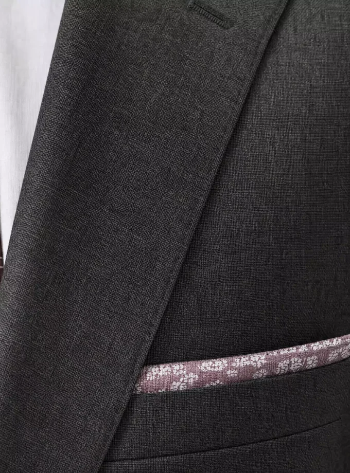 Suits4