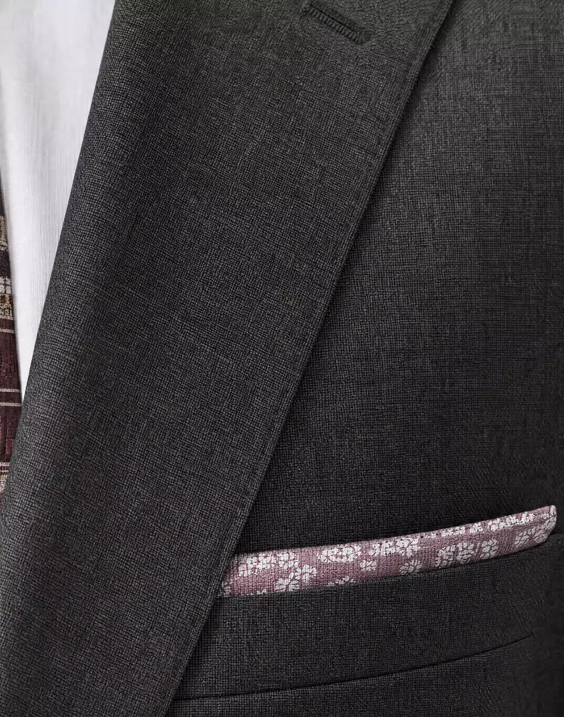 Suits4 - Image 4